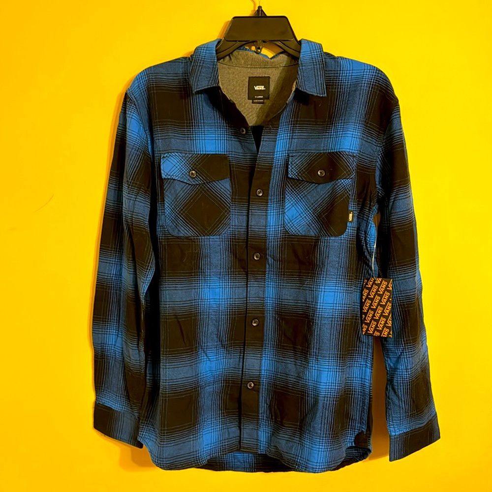 New boys Vans 100% Cotton red and black Flannel Long Sleeved Shirt.
